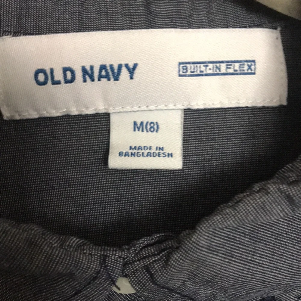Old navy blue button down medium short sleeve shirt